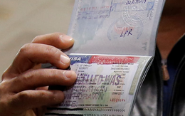 Mỹ tăng phí visa thêm 250 USD, ngành du lịch toàn cầu phản đối dữ dội