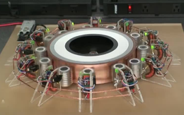 Ấn Độ chưa làm được chiếc máy phát điện hoạt động suốt 700 năm