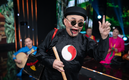 Xuân Hinh kể đời cay đắng không phải ai cũng biết, sắp tới phải rock xẩm mới máu, nhảy tới nóc