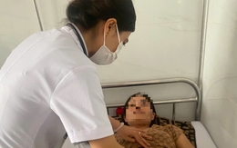 Hàng chục người rối loạn tiêu hóa, khai do ăn bánh mì