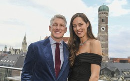 Schweinsteiger và Ivanovic chia tay sau 9 năm chung sống