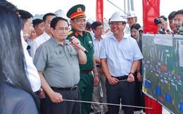 Thủ tướng chỉ đạo cao tốc Châu Đốc - Cần Thơ - Sóc Trăng phải thông xe 19-12