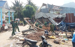 An Giang: Lốc xoáy quét qua vài phút làm 19 căn nhà thiệt hại nặng
