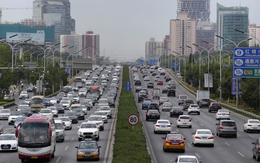 Trung Quốc siết chặt quy định giao thông trong bối cảnh công nghệ lái xe hỗ trợ bùng nổ