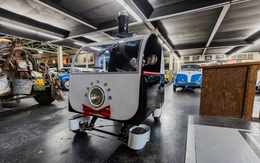 Ô tô siêu nhỏ ngắn hơn cả Honda Super Cub, chạy thua cả xe 50cc cho học sinh, vẫn chở được 2 người