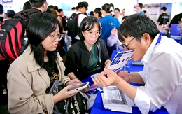 Trường đại học lên tiếng gỡ rối bách phân vị quy đổi điểm xét tuyển