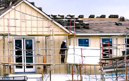 Thị trường nhà đất Mỹ: Doanh số giảm mạnh, giá vẫn lập đỉnh