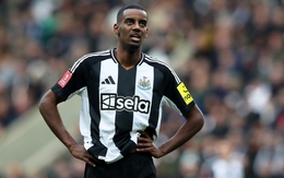 Đòn giáng nặng nề vào Newcastle