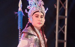 Đồng nghiệp, khán giả lo lắng khi nghe Kim Tử Long bị u não, nghệ sĩ phải cấp tốc livestream