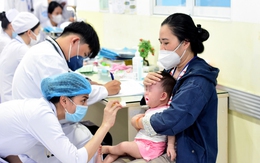 Tăng phụ cấp ngăn 'chảy máu chất xám' ngành y