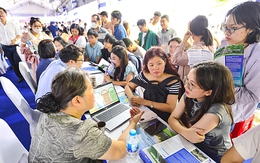 Tuyển dụng nhiều nhưng thất nghiệp tăng: Do chọn nghề theo 'mốt', ngành 'giàu' mới học?