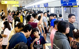 Bạn đọc tranh cãi: 'Nói to nơi công cộng có làm sao, muốn yên tĩnh thì ở nhà đóng cửa lại'