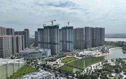 Vinhomes và SAMTY tổ chức lễ cất cất nóc 4 tòa tháp The Opus One, dự kiến bàn giao từ quý 1-2026