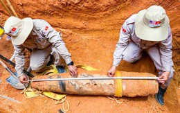 Phát hiện quả bom khủng ở sâu 5m khi thi công nhà ga sân bay Đồng Hới