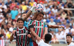 Ở tuổi 40, Thiago Silva vẫn khiến mọi người phải nể phục