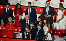 4 người con của ông Trump không bị ảnh hưởng bởi sắc lệnh về quyền quốc tịch theo nơi sinh