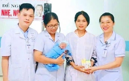 Trẻ sơ sinh thủng dạ dày được cứu sống kỳ diệu