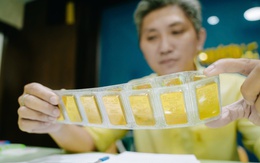 Giá vàng đi xuống, giá USD tăng hết biên độ rồi quay đầu giảm