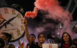 Thủ tướng Israel bị sức ép biểu tình phải đạt thỏa thuận với Hamas