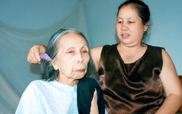 Ai rồi cũng đi đến tuổi già mong manh