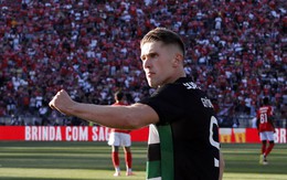 Arsenal 'nẫng tay trên' Man United để ký với Gyokeres