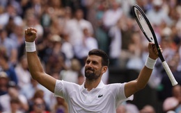 Novak Djokovic vượt ải Wimbledon bằng bí quyết 'độc lạ' gì?