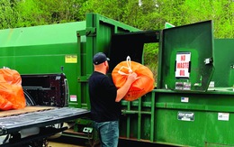 Xả rác bao nhiêu, trả tiền bấy nhiêu