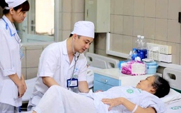 Tranh luận Việt Nam đào tạo y khoa không giống ai: Quan trọng là năng lực hay chuẩn quốc tế?