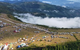 6.000 người chạm vào mây ở thảo nguyên Bùi Hui, Quảng Ngãi kỳ vọng du lịch cất cánh