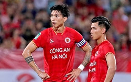 Văn Hậu được đăng ký đá lượt đi V-League 2025 - 2026
