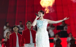 50.000 người ở concert quốc gia hòa giọng Tiến quân ca, Đất nước trọn niềm vui