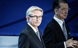 'Quý ông Ferrari' là ai mà gây sốt cõi mạng?