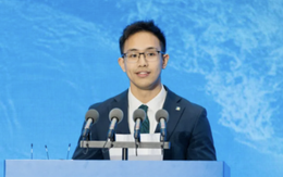 Diện mạo gây sốt của 'thái tử Giang Tô'