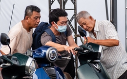 Người Việt tiêu thụ xe máy điện nhiều thứ ba toàn cầu, VinFast vào top thế giới