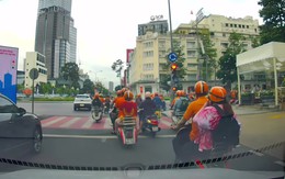 Xác minh clip ghi cảnh hàng chục xe máy vượt đèn đỏ ở trung tâm TP.HCM
