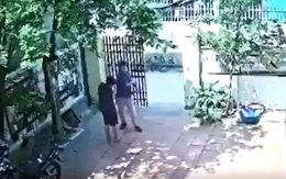 Xôn xao clip thầy giáo tới nhà tát vào mặt một học sinh