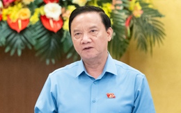 Ủy ban Thường vụ Quốc hội cho ý kiến về giữ hay bỏ thi tốt nghiệp THPT