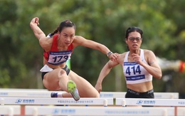 Phụ nữ chơi thể thao phải đối mặt điều gì?