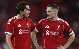 Quyết định lạ lẫm của HLV Arne Slot giúp Liverpool thắng nghẹt thở