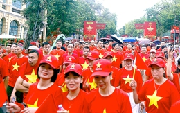 Triệu người đi bộ trên toàn quốc 'Cùng Việt Nam tiến bước'