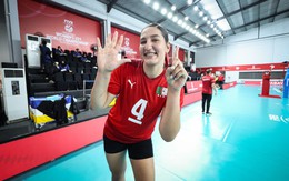 Xuất hiện ngôi sao bóng chuyền 18 tuổi ghi điểm nhiều hơn cả Bích Tuyền