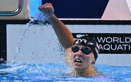 Ledecky 'hạ đẹp' McIntosh để níu lại danh dự cho bơi lội Mỹ