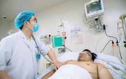 Sốt xuất huyết tăng 'nóng', giá vắc xin 'trên trời'