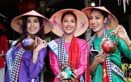Dàn hoa hậu quốc tế mặc bà ba, quấn khăn rằn trải nghiệm cuộc sống miền Tây
