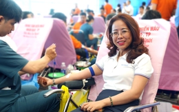 Sacombank tiếp nối hành trình 'Chia sẻ từ trái tim' 2025