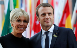 Tổng thống Pháp Macron lên tiếng bảo vệ phu nhân trước bão tin giả
