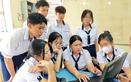 Điểm thi giảm, điểm chuẩn vẫn tăng, chuyên gia nói gì?