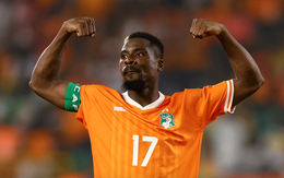 Sao cũ Ngoại hạng Anh Serge Aurier bị cấm thi đấu vì... viêm gan B