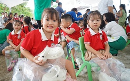 Trẻ em vùng cao được tặng phòng học mới trước ngày khai giảng