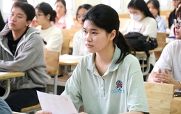 30/30 vẫn trượt, 'bội thực' điểm thưởng khiến 30 điểm 'nhiều như mưa'